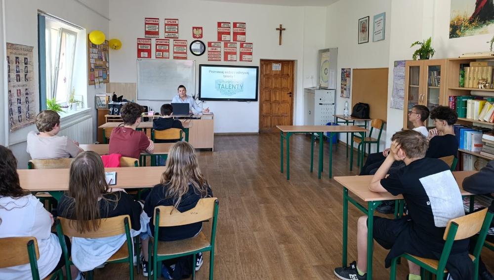 zdjęcie uczniów